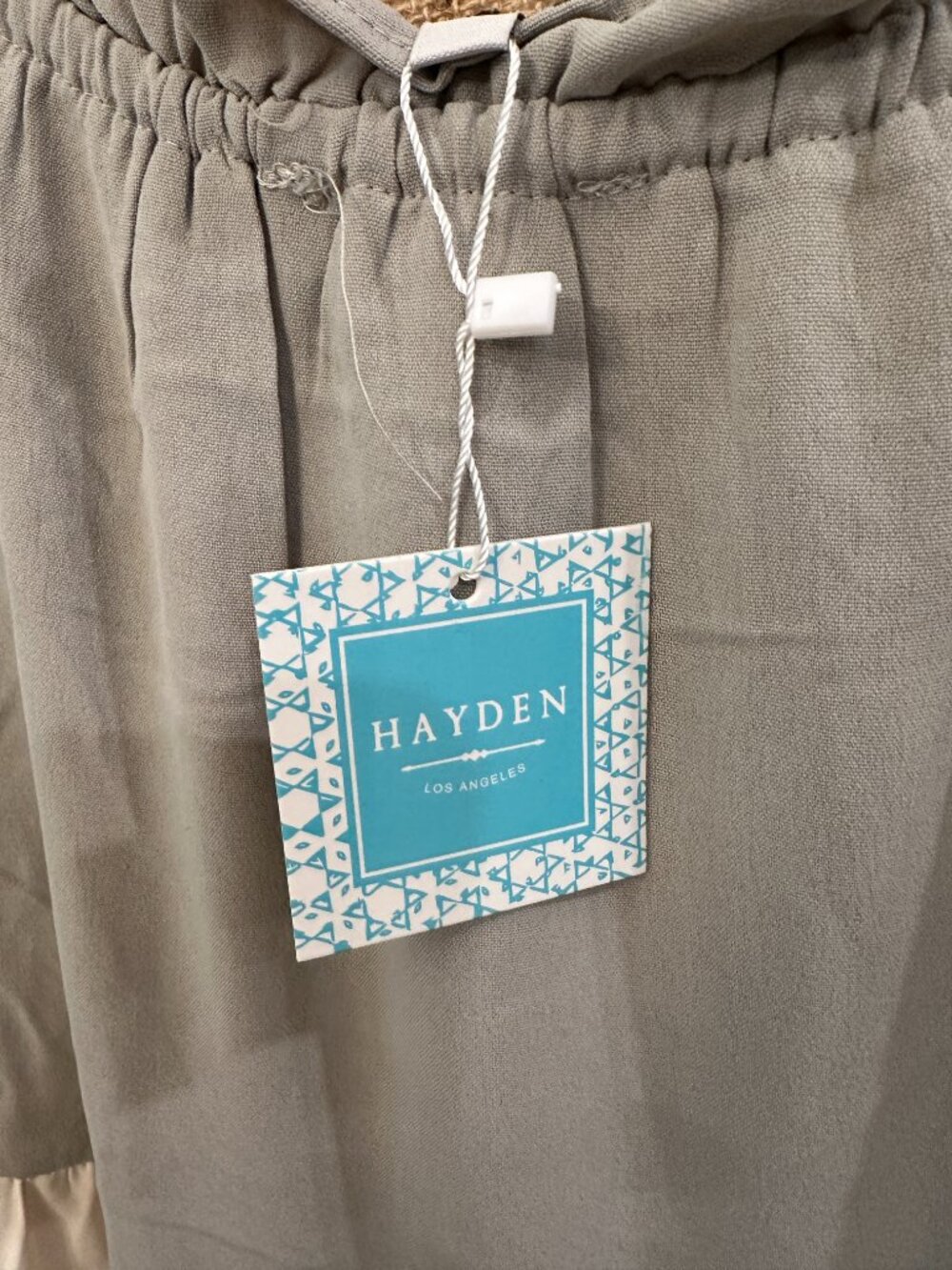 Hayden Los Angeles Tiered Mini Dress Gray Cream Blue Size L NWT - Picture 8 of 9